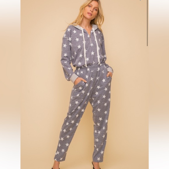 108. Star Print Hoodie & French Terry Pant Set Navy/Ivory - Picture 4 of 5